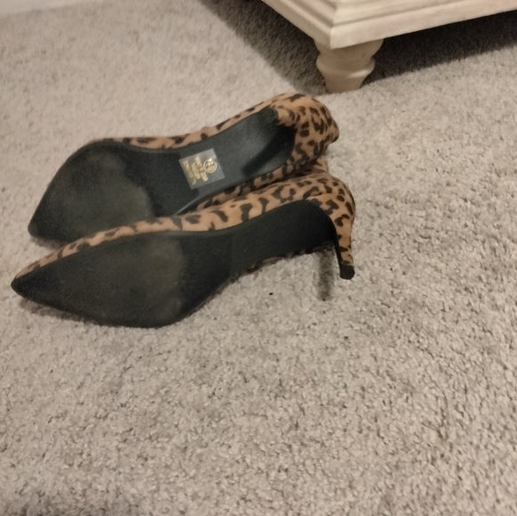 Booties - Picture 2 of 4